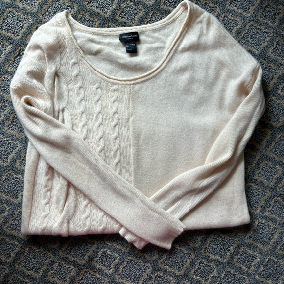 Cashmere Central Park West Cream/Butter Cable Knit Sweater - Picture 6 of 8